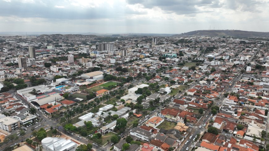 JUSTIÇA SUSPENDE COM LIMINAR A VENDA DE 36 IMÓVEIS DO MUNICÍPIO DE PATROCÍNIO