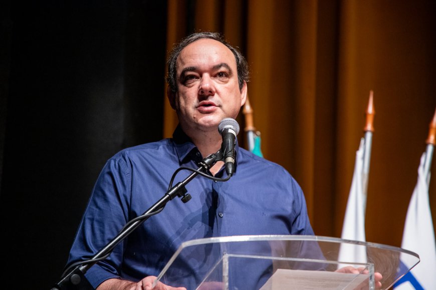 FLÁVIO ROSCOE PERMANECE NA PRESIDÊNCIA DA FIEMG APÓS NOVA MUDANÇA NO ESTATUTO