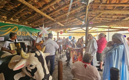 40º ENCONTRO DE FOLIAS DE REIS FOI REALIZADO EM PATROCÍNIO
