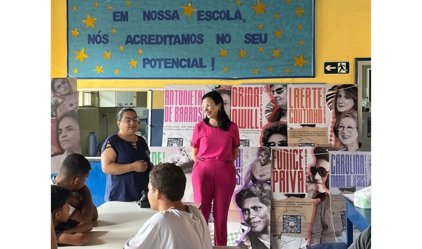 PROJETO MULHERES EXTRAORDINÁRIAS REALIZA AÇÃO NA ESCOLA ESTADUAL AMIR AMARAL