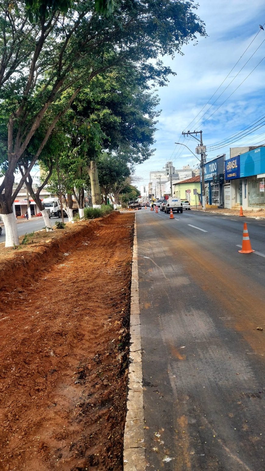 MP RECEBE DENUNCIA PARA PARALISAÇÃO IMEDIATA DA  RETIRADA DO PASSEIO DA AV RUI BARBOSA