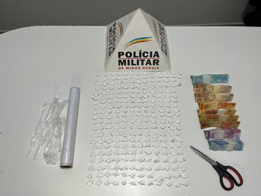 POLÍCIA MILITAR APREENDE GRANDE QUANTIDADE DE COCAÍNA EM SERRA DO SALITRE