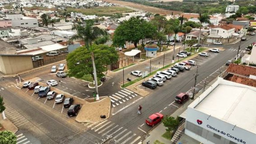 O PREFEITO INSINUA INTERFERÊNCIA POLÍTICA NA REDUÇÃO DE REPASSES À SANTA CASA