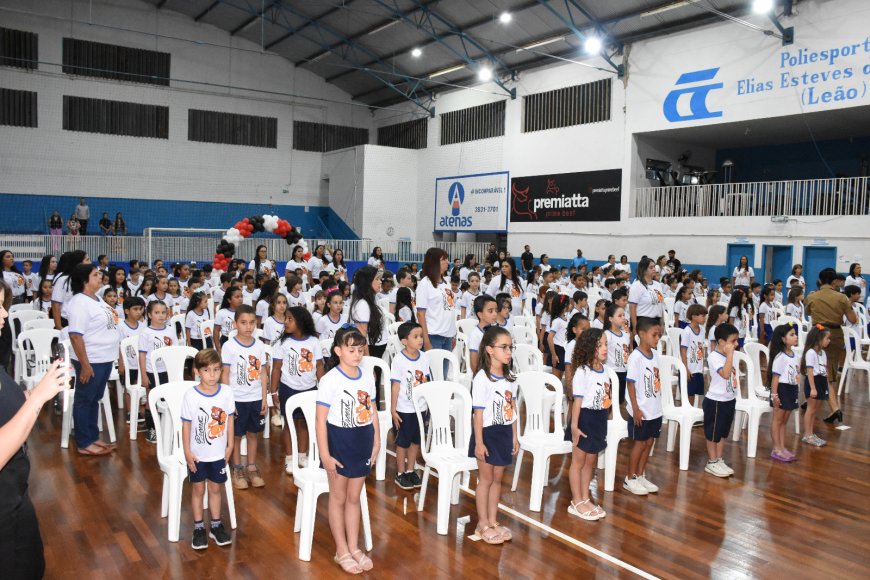 POLÍCIA MILITAR REALIZA FORMATURA DO PROERD EM PATROCÍNIO COM 226 CRIANÇAS