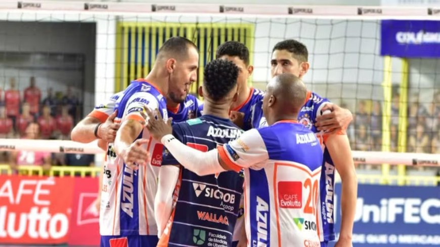 MONTE CARMELO BATE PRAIA CLUBE E LEVA CIDADE AOS PLAYOFFS DA SUPERLIGA PELA PRIMEIRA VEZ