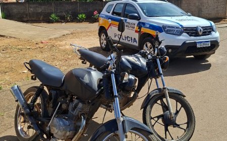 POLÍCIA MILITAR REALIZA REMOÇÃO DE MOTOCICLETAS IRREGULARES NO POVOADO DE MARTINS, EM PATROCÍNIO