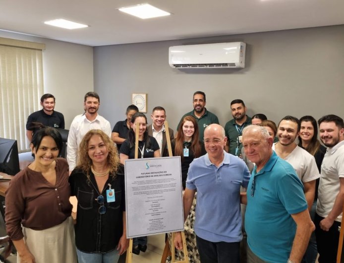HOSPITAL SANTA CASA DE PATROCÍNIO RECEBE EMENDA PARLAMENTAR DE R$ 800 MIL E ANUNCIA LABORATÓRIO DE ANÁLISES CLÍNICAS
