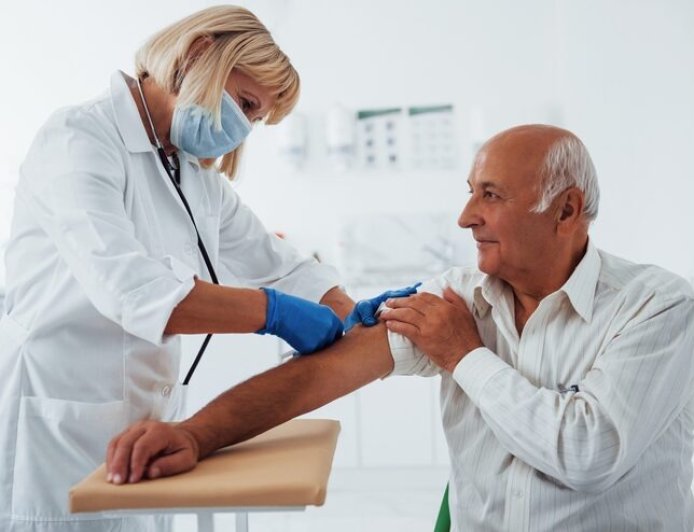 ANEMIA AUMENTA EM 66% O RISCO DE DEMÊNCIA EM IDOSOS, APONTA ESTUDO