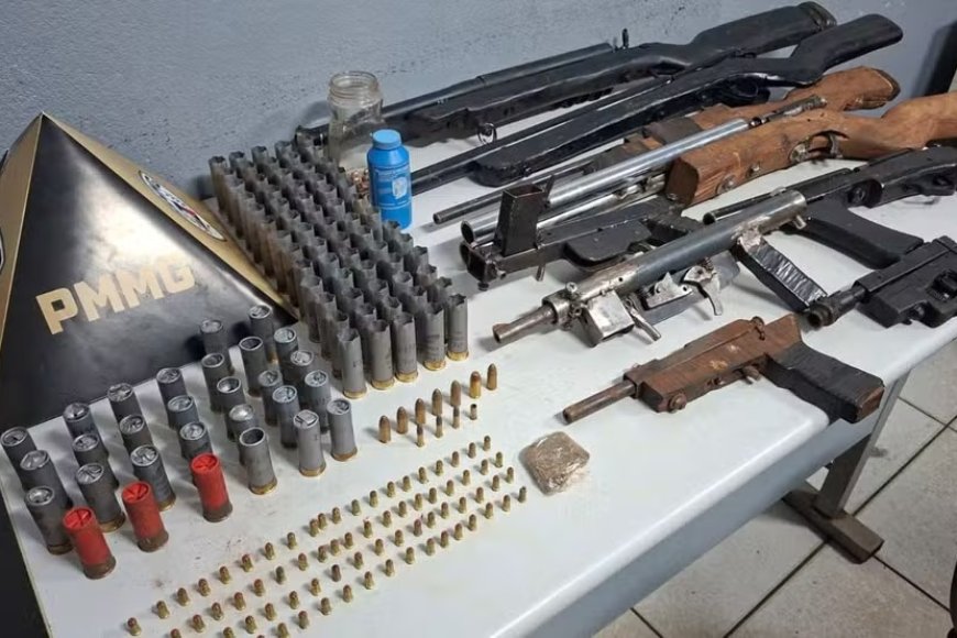 ARSENAL DE ARMAS ARTESANAIS É ENCONTRADO ESCONDIDO EM COMUNIDADE RURAL DE MINAS