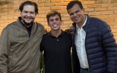 GRUPO DOS 27 OFICIALIZA APOIO À PRÉ-CANDIDATURA DE PEDRO BOM NEGÓCIO A DEPUTADO ESTADUAL
