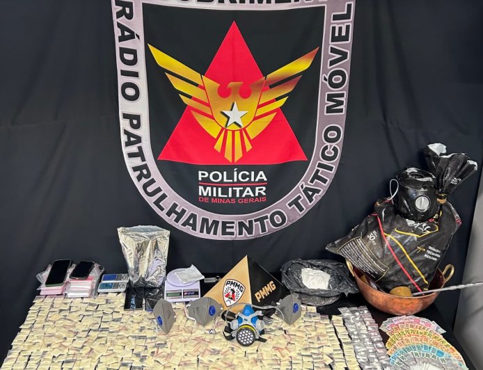 POLÍCIA MILITAR PRENDE AUTOR E DESARTICULA LABORATÓRIO CLANDESTINO DE FABRICAÇÃO DE COCAÍNA EM PATROCÍNIO